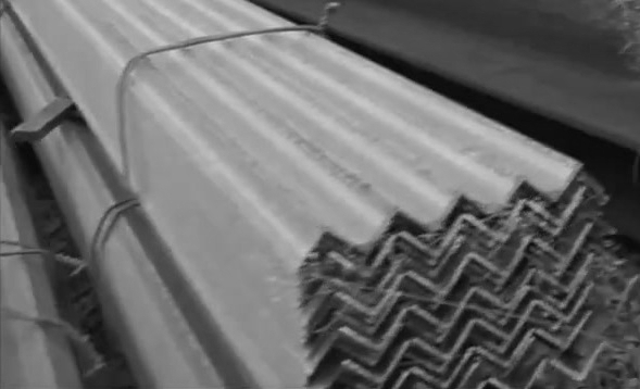 уголок 63 мм толщина 5 мм