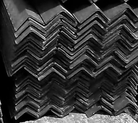 уголок 100 мм